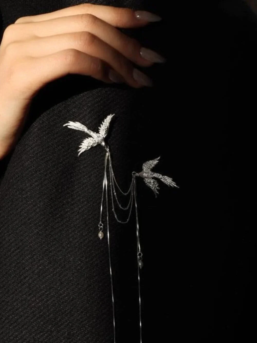 New‎ - Phoenix Brooch Pins Delicate Pearl Long Fringe Pearl Bird Lapel Pins